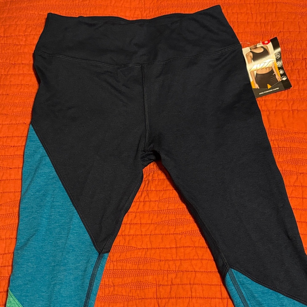 Avia Leggings in Navy and Teal